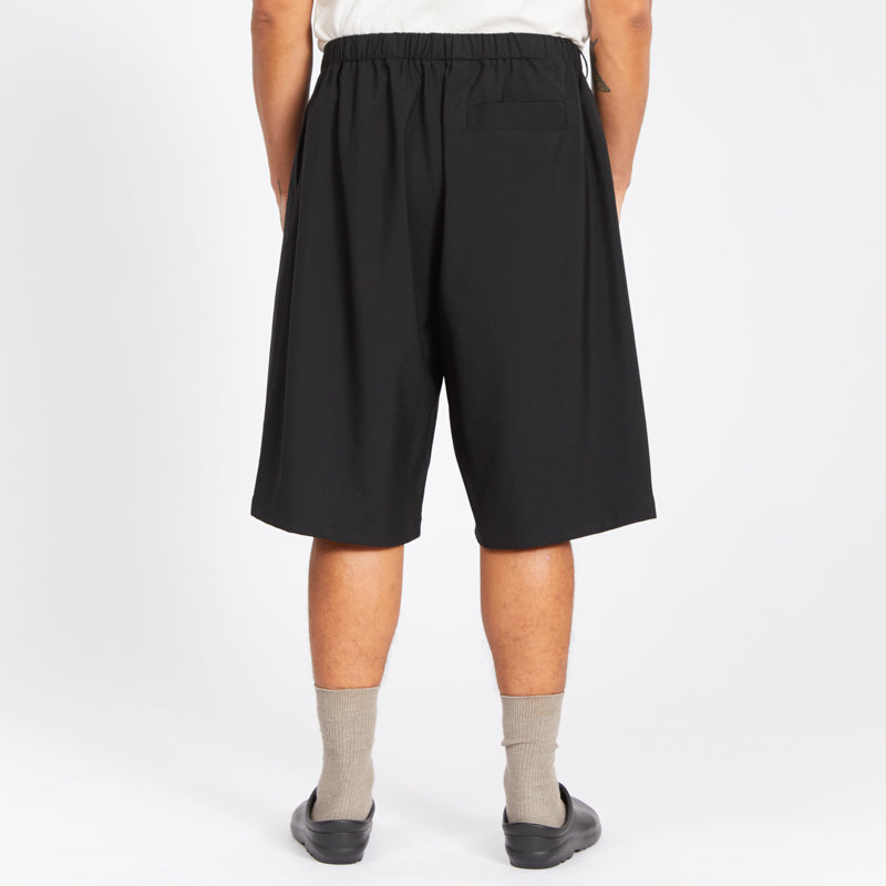 s.k. manor hill ワイドショーツ ブラック Palego Short - Black Tropical Wool – s.k. manor hill