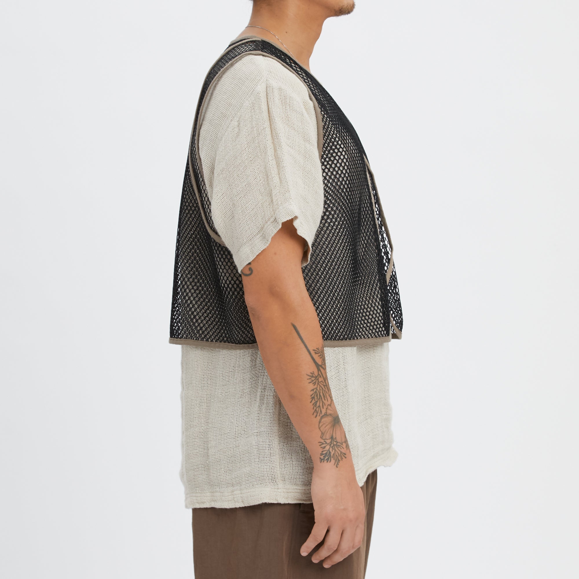 Trapper Vest - Black Mesh – s.k. manor hill