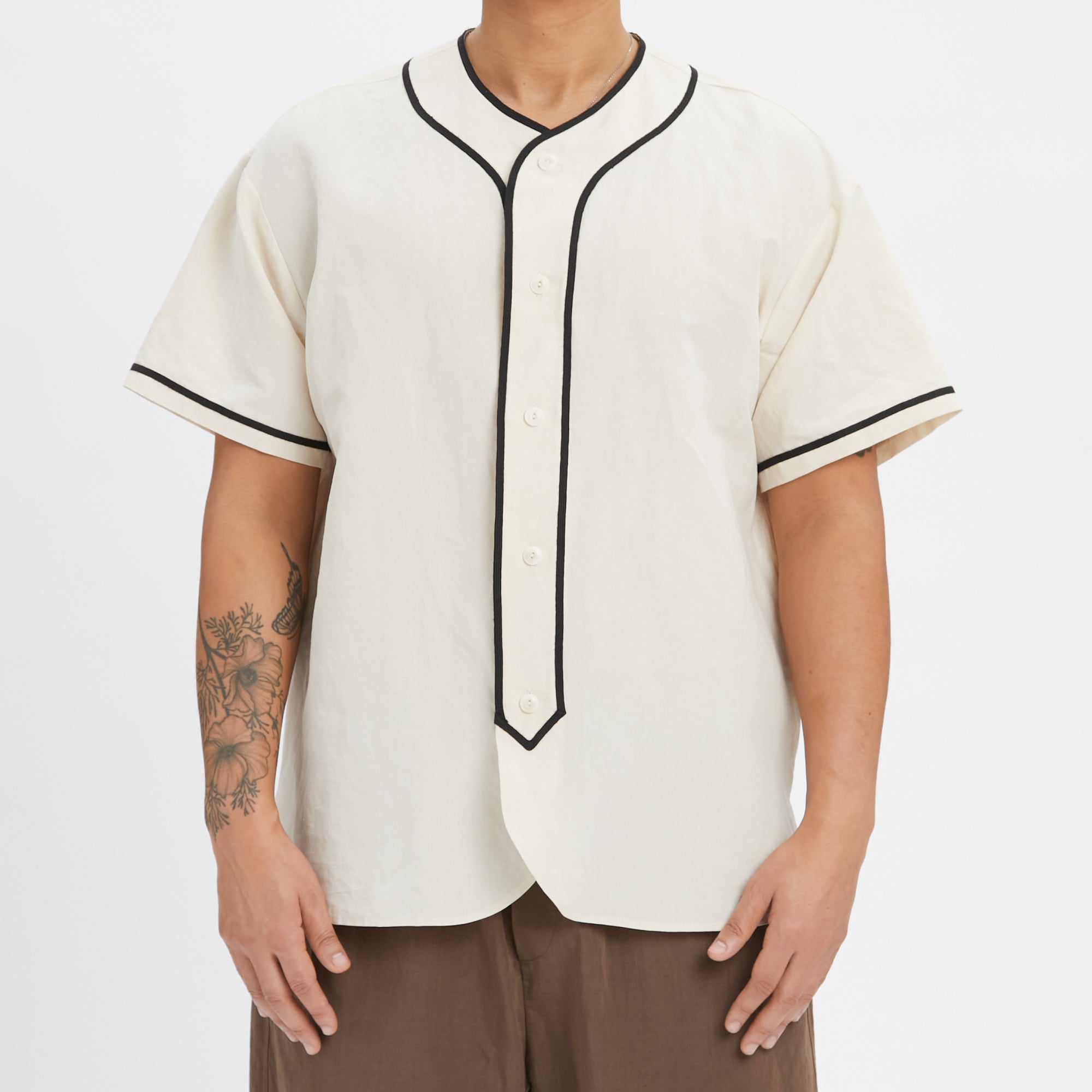 美品 Needles Linen Baseball Collar Shirt L Baseball Shirt - Bone Linen / Cotton – s.k. manor hill