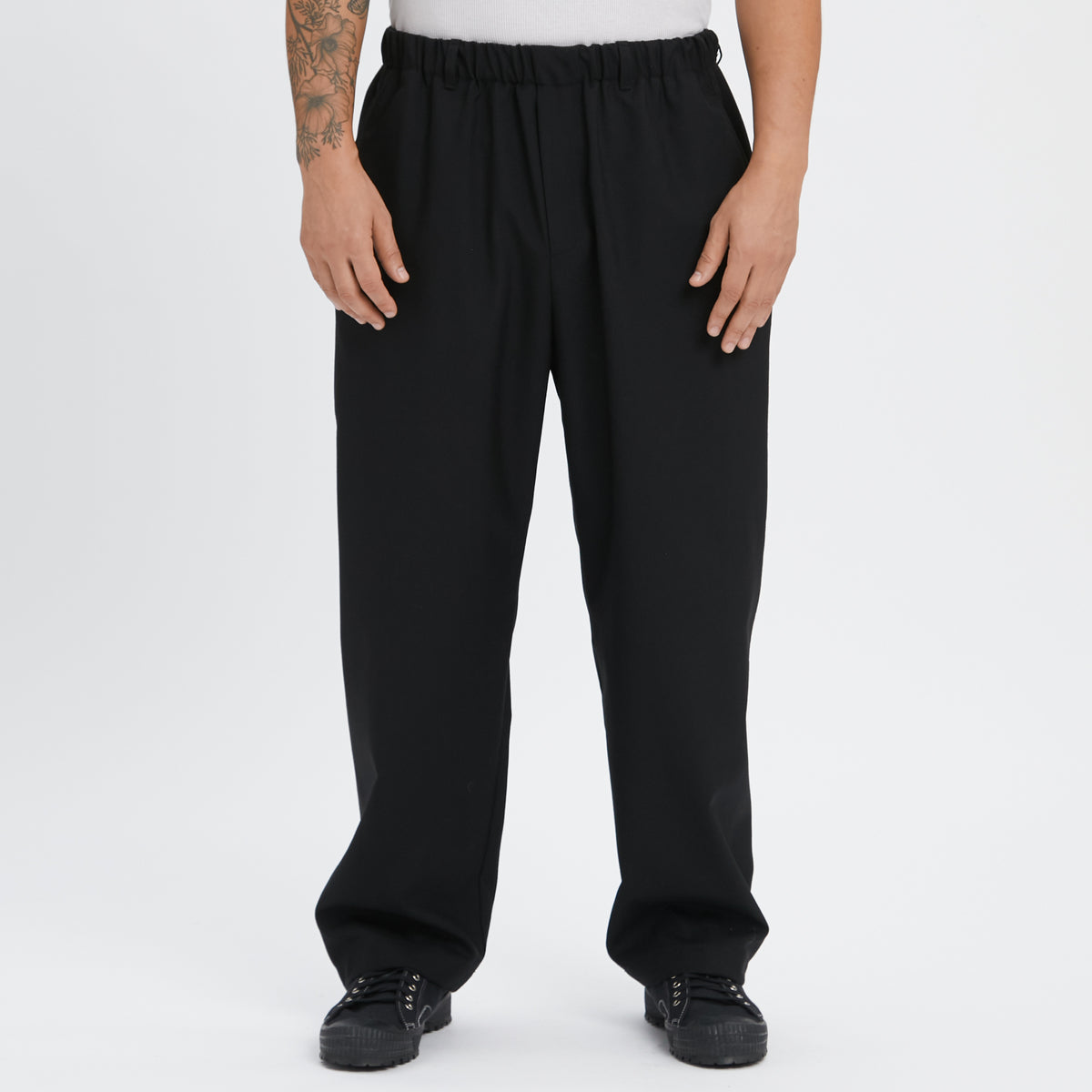 Tilt Pant - Black Tropical Wool
