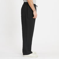Nest Pant - Black Puckered