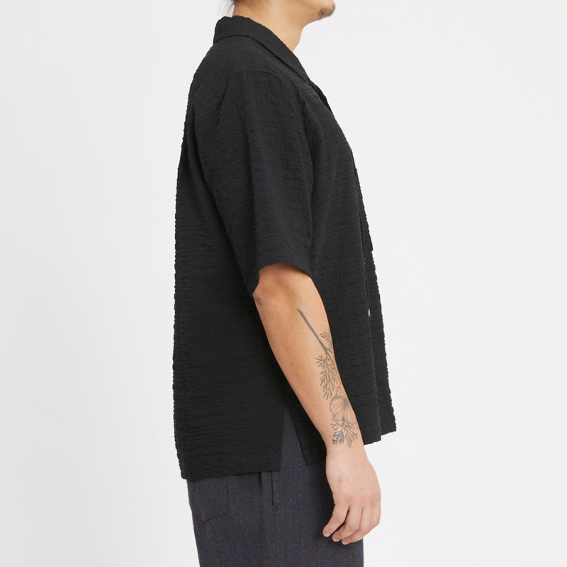 Aloha Shirt - Black Puckered