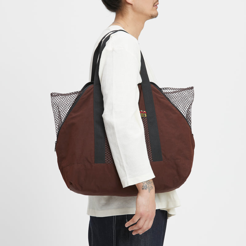 Moment's Latest 'Long Weekend' Bags Support the Casual Photographer |  PetaPixel
